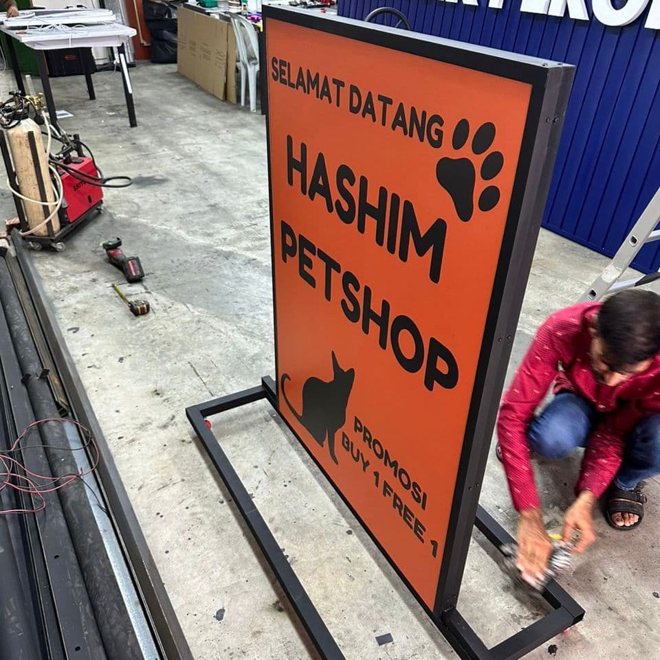 Pet Shop Stand Type Sign