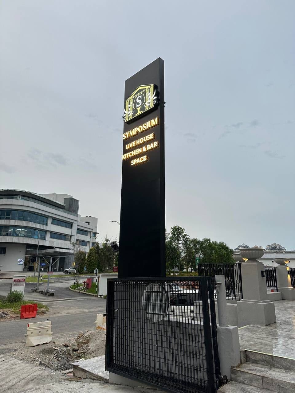 Pylon Sign and Ceiling Deco Arts Led Signages signboard maker in Kuala Lumpur Selangor Malaysia
