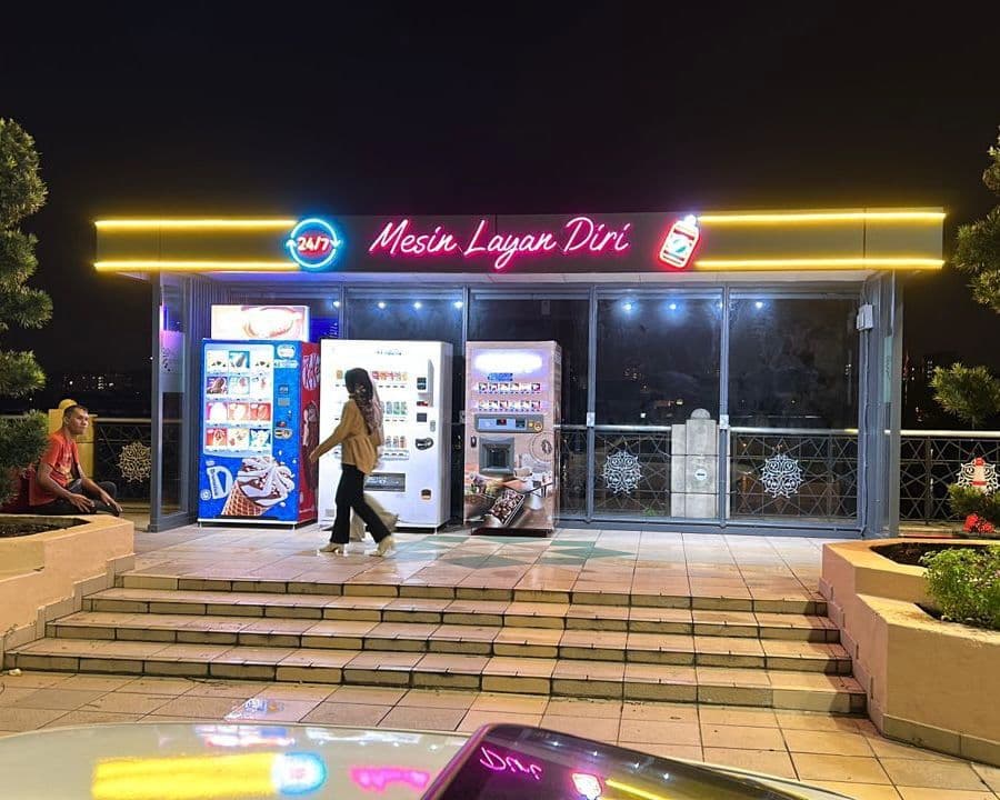 Road Drinking Station Led Neon Sign