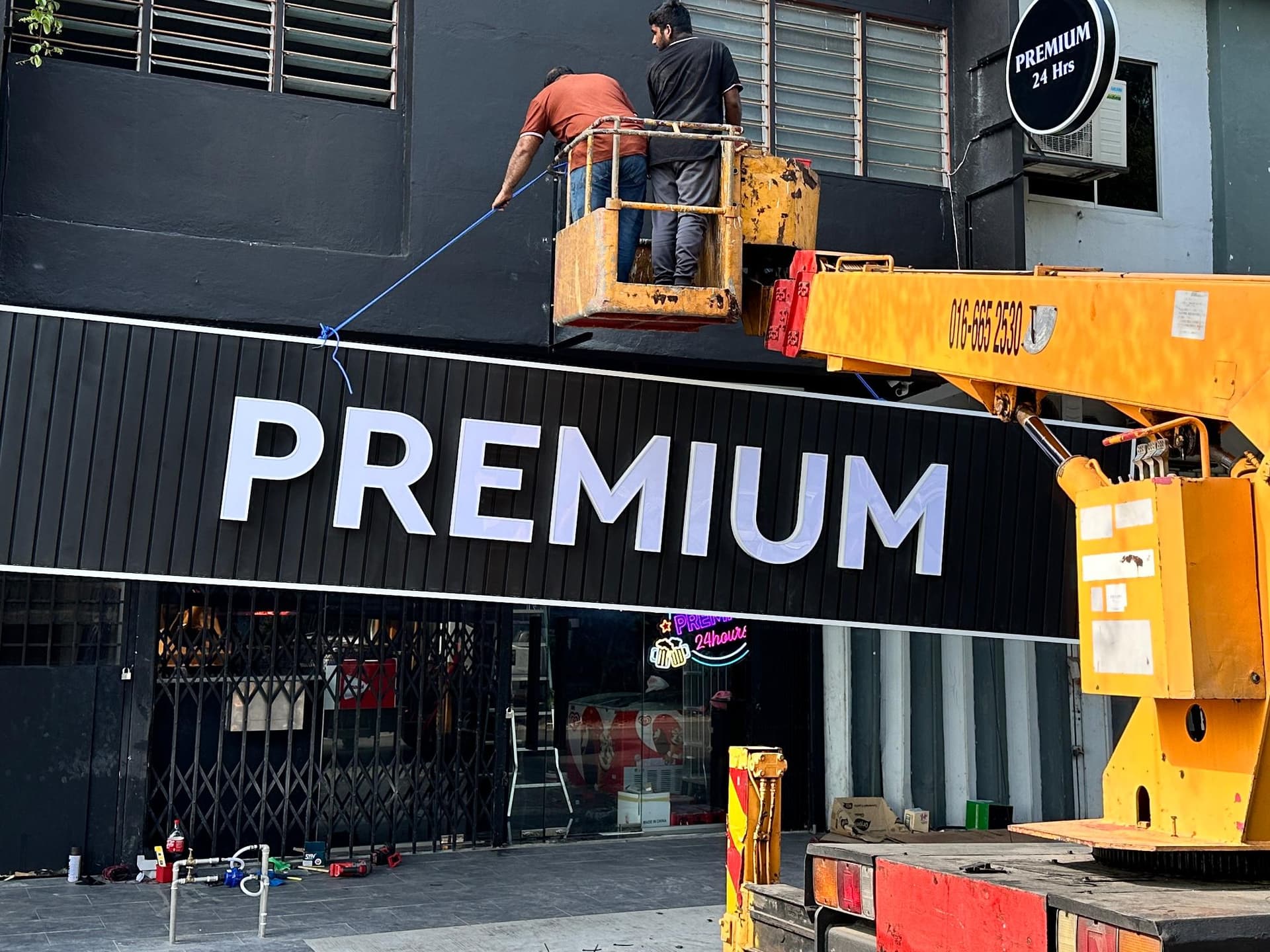 3D Frontlit Signage Signboard for Indoor and Outdoor