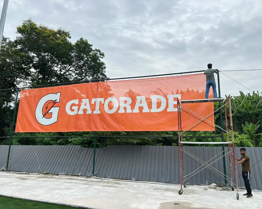 Gatorade ZigZag Signage